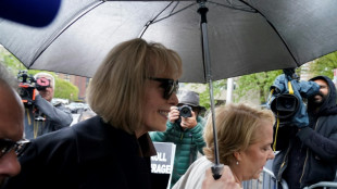 Chegam ao fim as alega&ccedil;&otilde;es finais do julgamento civil contra Trump por estupro