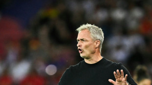 W&uuml;ck wegen vieler Knieverletzungen im Frauenfu&szlig;ball besorgt