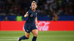 Francesa Amandine Henry est&aacute; fora da Copa do Mundo feminina por les&atilde;o