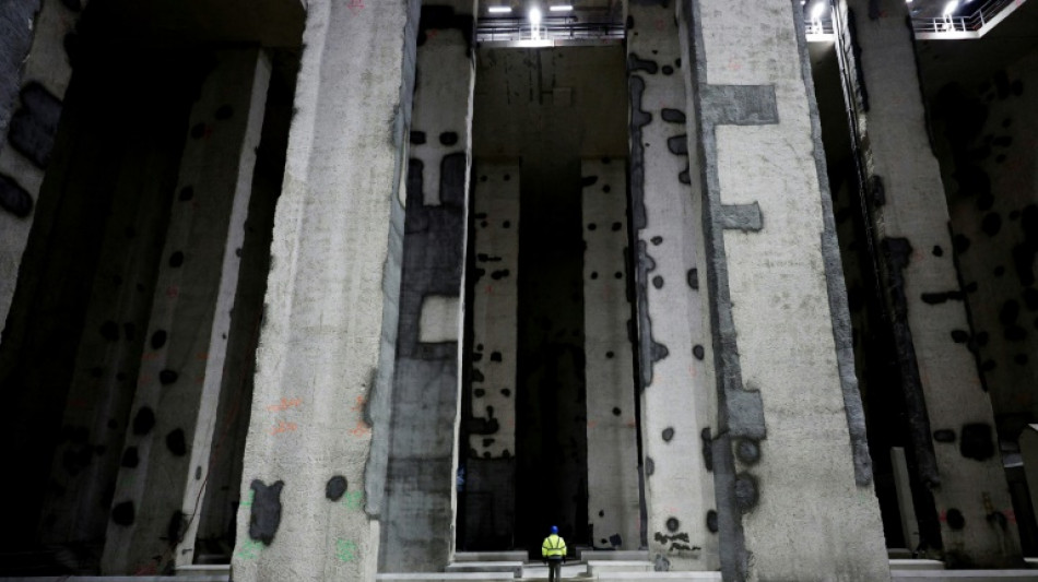 Paris inaugura reservat&oacute;rio para melhorar a &aacute;gua do Sena antes dos Jogos