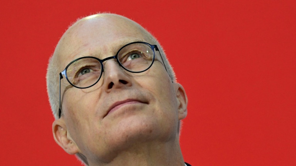 Hamburger Bürgerschaft bestätigt SPD-Politiker Tschentscher als Regierungschef