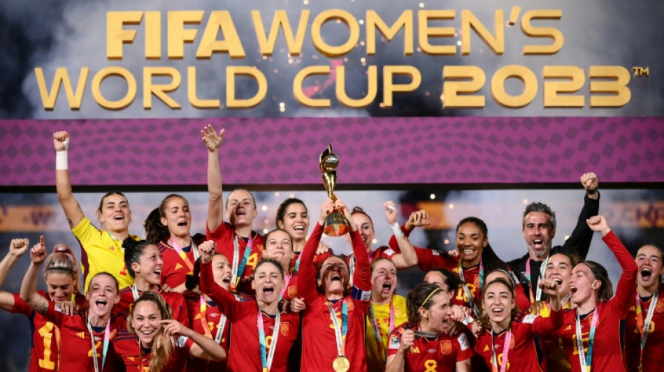 Sele&ccedil;&atilde;o feminina da Espanha sobe para 2&ordm; lugar no ranking da Fifa; Su&eacute;cia lidera