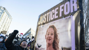Fam&iacute;lia de mulher morta a tiros por agente de imigra&ccedil;&atilde;o nos EUA processa governo Trump