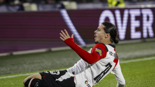 Champions: Como spento, si fa rimontare e battere dal Feyenoord