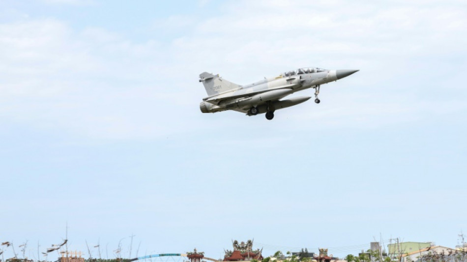 China dice que concluyó sus dos días de maniobras militares alrededor de Taiwán