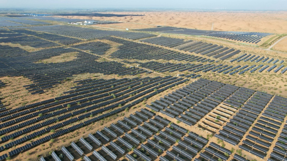 La Chine couvre ses d&eacute;serts de panneaux solaires pour alimenter son &eacute;conomie