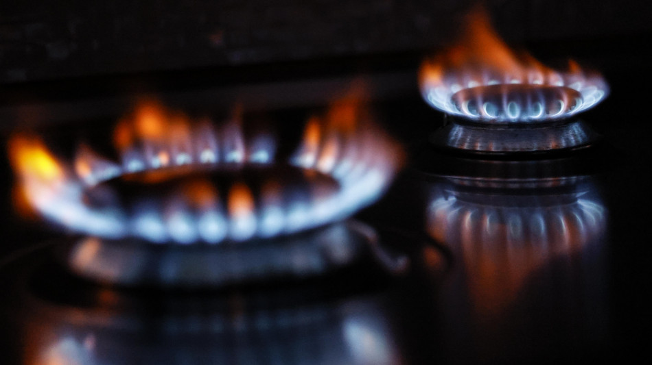 Il prezzo del gas apre in forte calo a 28,08 euro al megawattora