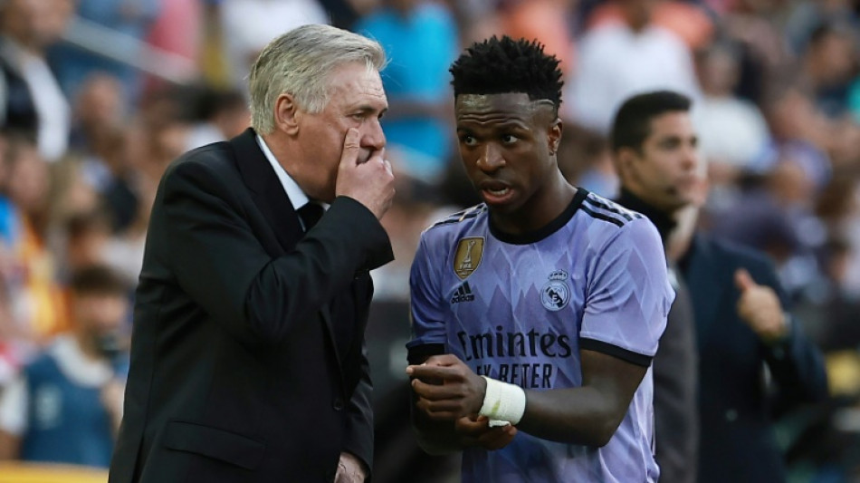 'É um momento importante para adotar medidas drásticas', afirma Ancelotti