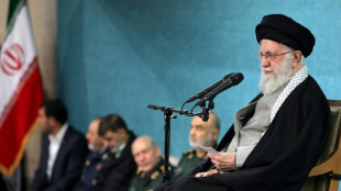 L&iacute;der supremo iran&iacute; Jamenei critica t&aacute;cticas "de intimidaci&oacute;n" tras amenazas de Trump 