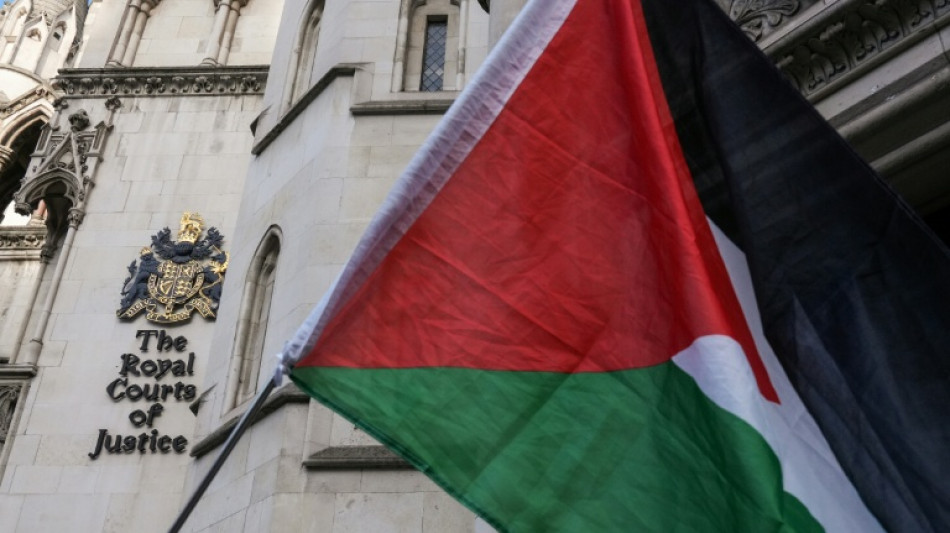Embaixada palestina &eacute; oficialmente inaugurada em Londres
