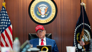 Trump nennt Irans Angriff "sehr schwach" und äußert Hoffnung auf Frieden