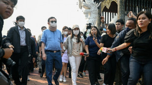 Tha&iuml;lande: premi&egrave;re apparition publique de l'ex-Premier ministre Thaksin Shinawatra