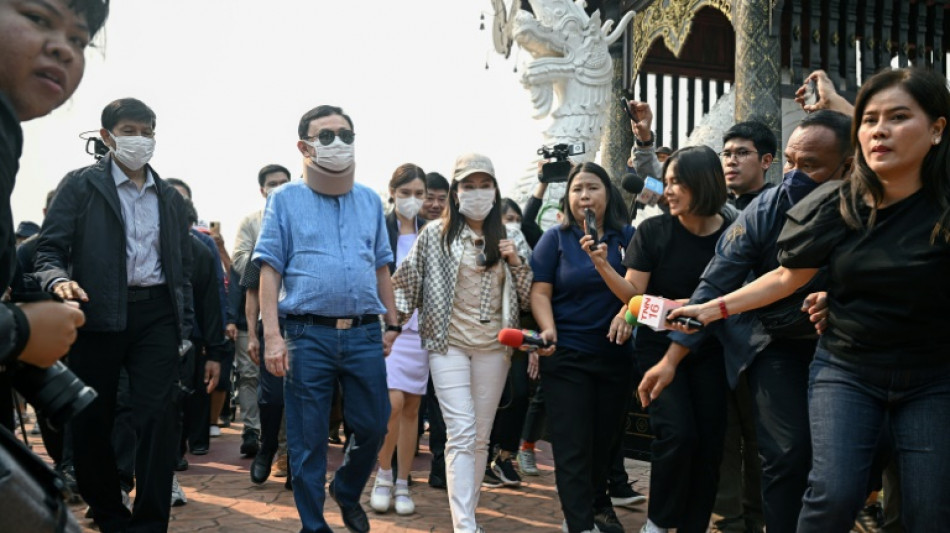 Thailands Ex-Regierungschef Thaksin erstmals seit Haftentlassung &ouml;ffentlich aufgetreten