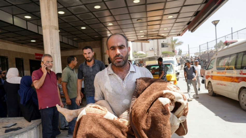 Israel segue bombardeando Gaza, onde Ex&eacute;rcito recuperou corpos de cinco ref&eacute;ns