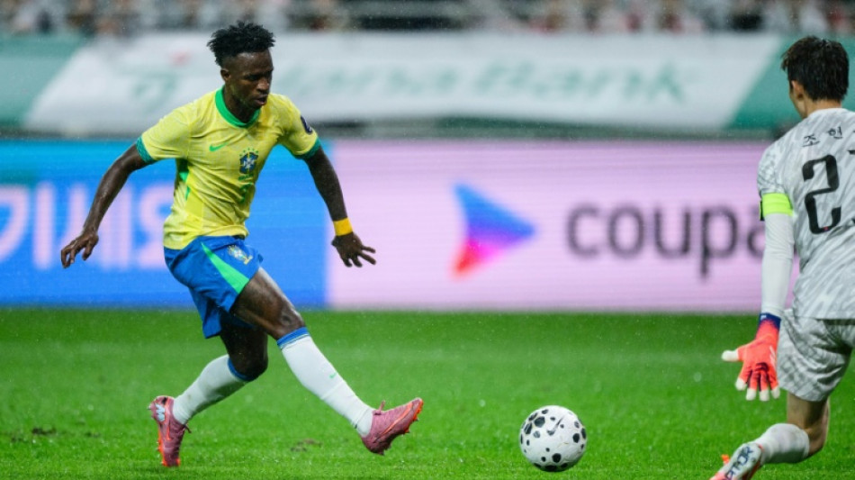 Foot: le Brésil écrase la Corée du Sud, avec un doublé de la pépite Estevao