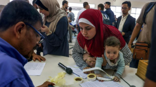 Chefe da diplomacia dos EUA pede 'pausas' humanit&aacute;rias em Gaza