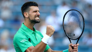 Djokovic volta &agrave; final de Miami e vai lutar por seu 100&ordm; t&iacute;tulo