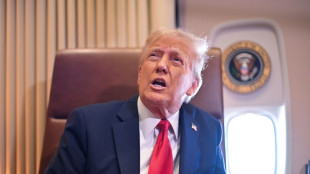 UE e Canad&aacute; prometem resposta veemente &agrave;s tarifas de Trump sobre o a&ccedil;o