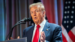 Juiz nega pedido de Trump para anular condena&ccedil;&atilde;o por suborno a ex-atriz porn&ocirc;