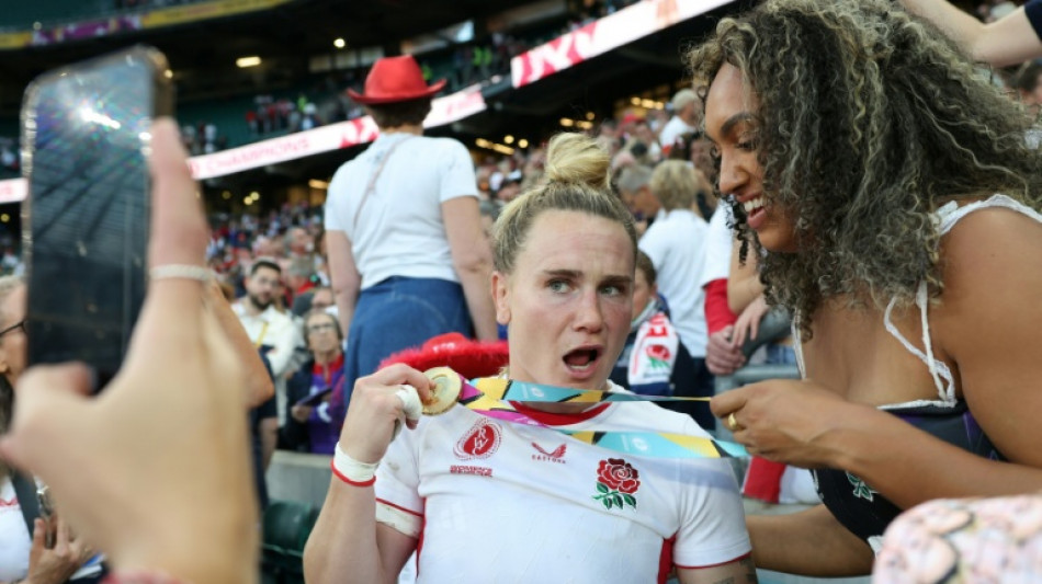 New captain Jones backs England to be Women's Six Nations 'entertainers'