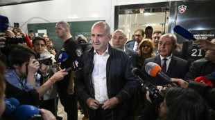 Ex-presidente Radev vence elei&ccedil;&otilde;es legislativas na Bulg&aacute;ria