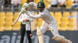 Muthusamy's maiden Test century powers South Africa to 428-7