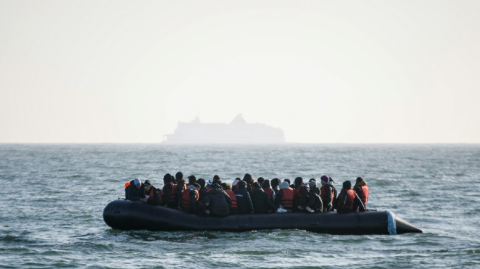 Reino Unido planeja aumentar consideravelmente as repatria&ccedil;&otilde;es de imigrantes