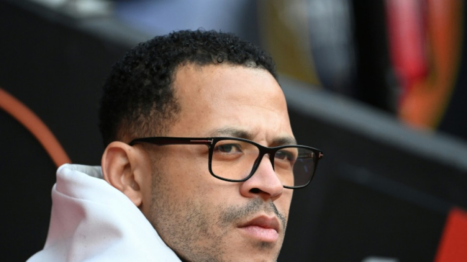 Little-known Rosenior set for surprise chance at Chelsea