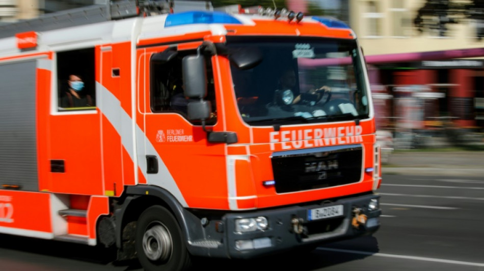 Vier Verletzte beim Teileinsturz einer Decke einer D&uuml;sseldorfer Disco