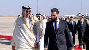 S&iacute;ria e Catar falam sobre reconstru&ccedil;&atilde;o durante visita de emir a Damasco