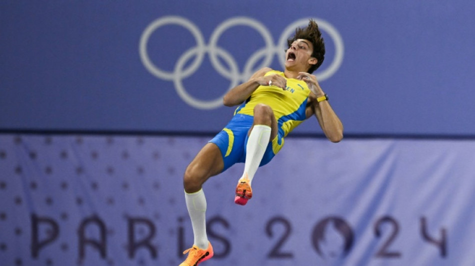 Athl&eacute;tisme: Duplantis conserve l'or olympique et porte son record du monde &agrave; 6,25 m &agrave; la perche