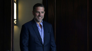 Filho de Biden declara inoc&ecirc;ncia em processo por posse ilegal de arma