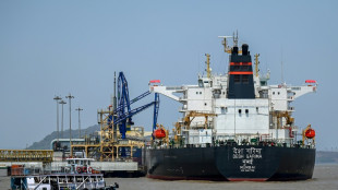 L'Iran tire des missiles en guise d'avertissement contre des navires militaires am&eacute;ricains