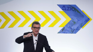 Calenda, Azione &egrave; e rimane all'opposizione, il resto &egrave; gossip