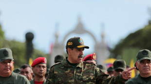 L&iacute;deres opositores, investigados por pedir que militares fiquem 'do lado do povo' na Venezuela
