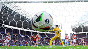 Espa&ntilde;a da un golpe en la mesa con contundente triunfo por 3-0 frente a Croacia