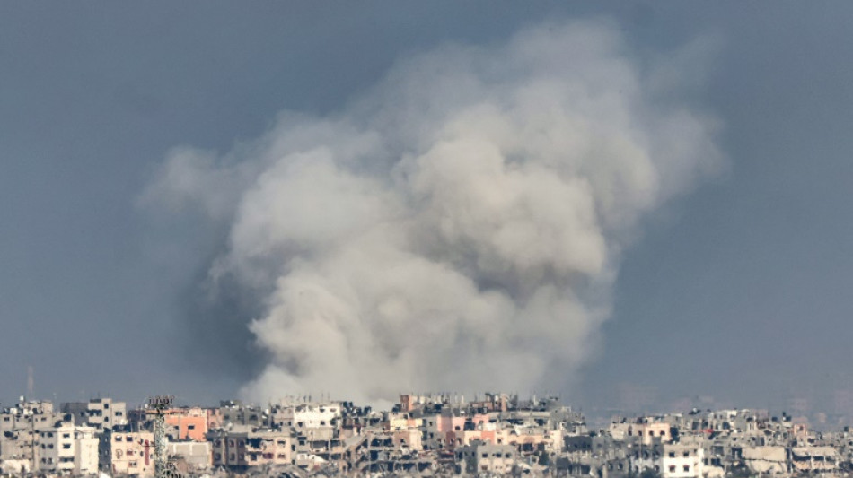 Israel prossegue com bombardeios em Gaza; ONG acusa pa&iacute;s de submeter popula&ccedil;&atilde;o &agrave; fome