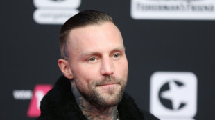"Erfolg ist kein Gl&uuml;ck": Rapper Kontra K besucht DFB-Team