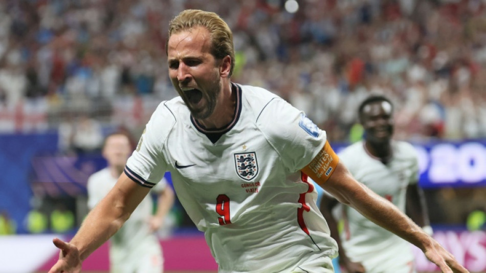 Kane saves England after DR Congo scare; US eye last 16  