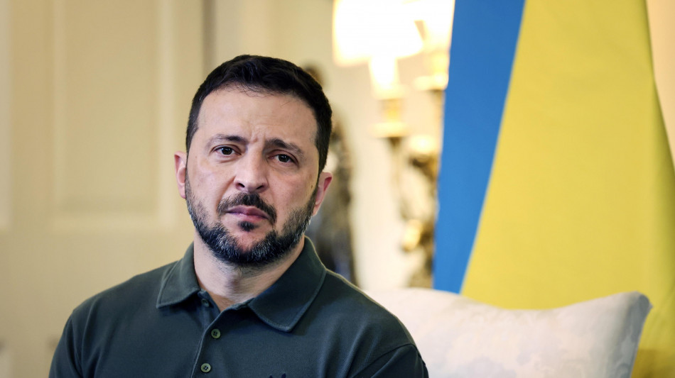 Zelensky, 'il nonno malato di Mosca non ci detter&agrave; linee rosse'