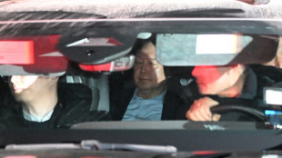 Promotores pedem prorroga&ccedil;&atilde;o da deten&ccedil;&atilde;o do presidente destitu&iacute;do da Coreia do Sul