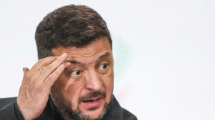 Ukraine: Kiev d&eacute;ment la chute d'une ville-cl&eacute; dans l'Est