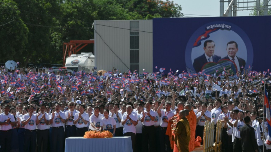 Cambodge: le Premier ministre inaugure le chantier d'un canal controvers&eacute; sur le M&eacute;kong