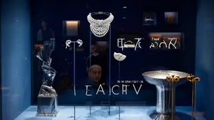 Colar de diamantes da realeza eg&iacute;pcia roubado em museu de Viena