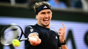 Zverev auch von Teenager J&oacute;dar nicht zu stoppen