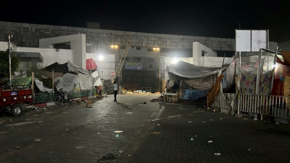 Milhares de civis est&atilde;o presos no hospital Al Shifa de Gaza