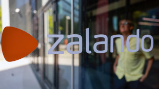Zalando chiude magazzino in Germania e taglia 2.700 dipendenti