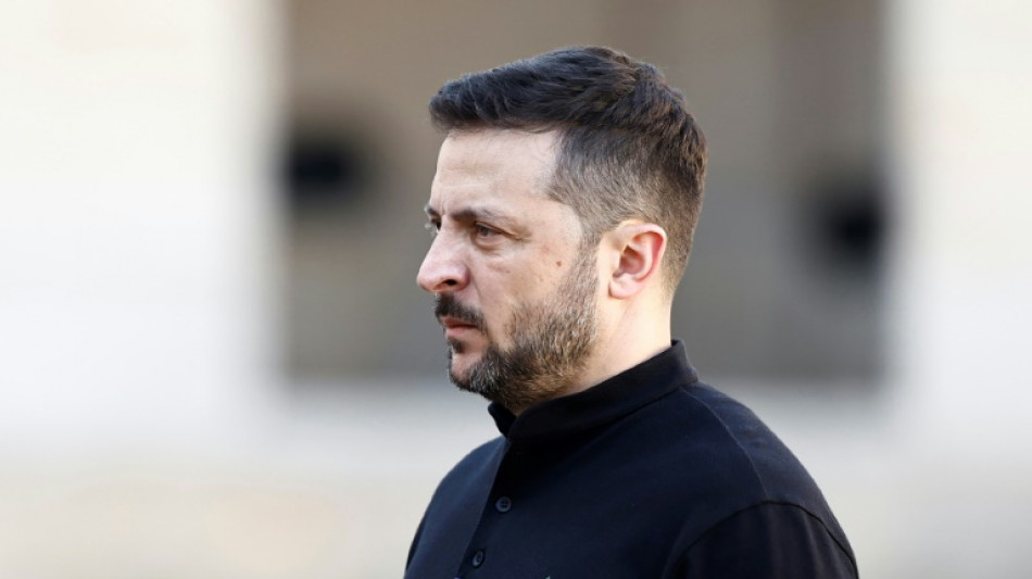 En France, Zelensky exhorte &agrave; "faire plus" pour sauver la paix en Europe apr&egrave;s les 80 ans du D-Day