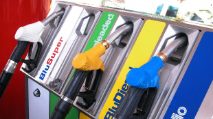 Aumenti per i carburanti, gasolio self in autostrada a 2,011