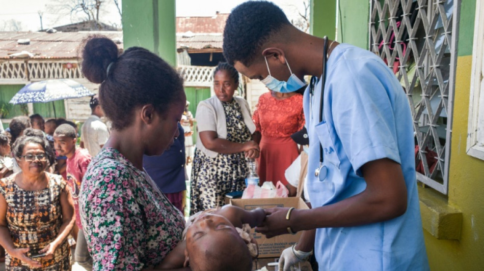 "Miles" de ni&ntilde;os en peligro por malaria debido a los recortes de ayuda de EEUU, advierte GAVI